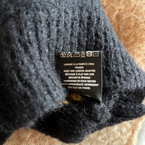 Isabel Marant alpaca sweater xs - Picture 6 of 6